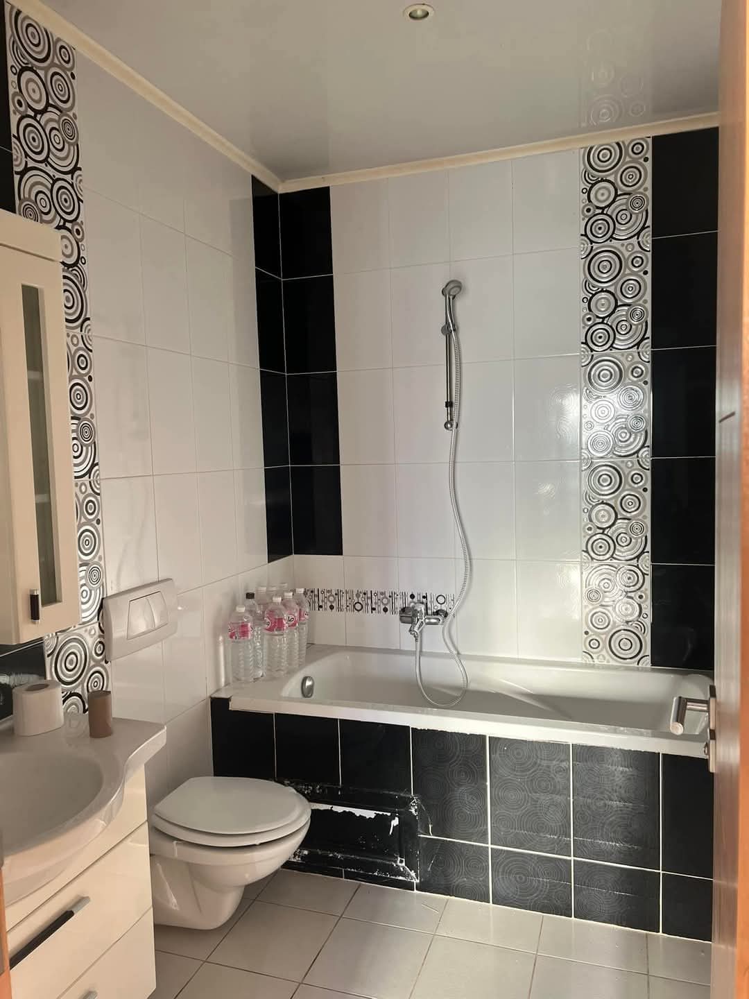 El Menzah El Menzah 9 Location Appart. 2 pices S plus 1 menzah 9 c