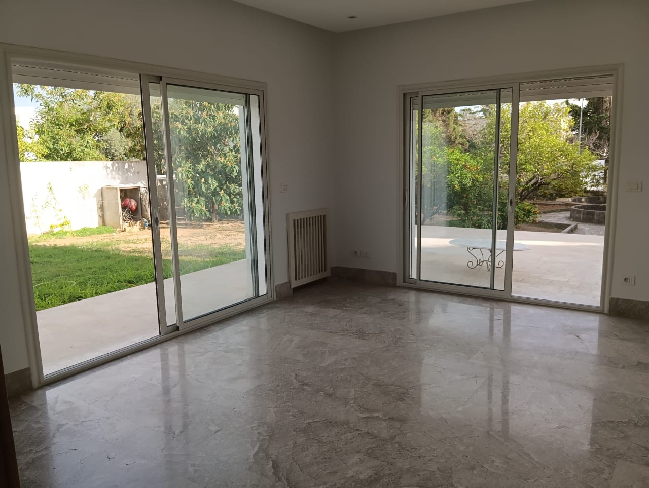 El Menzah Mutuelle Ville Location Maisons Villa s 3 avec jardin