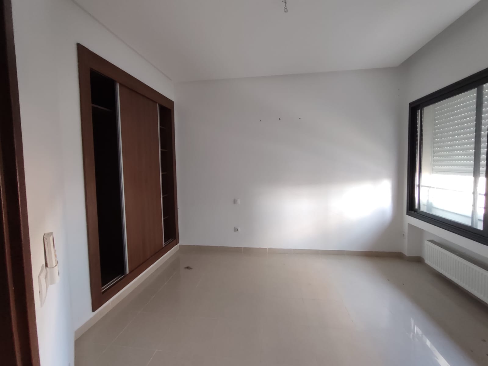 Ariana Ville&nbsp;Cite Ennasr 2&nbsp;Location&nbsp;Appart. 3 pi�ces&nbsp;Un appart s 2 ht standing cit� nasr 2