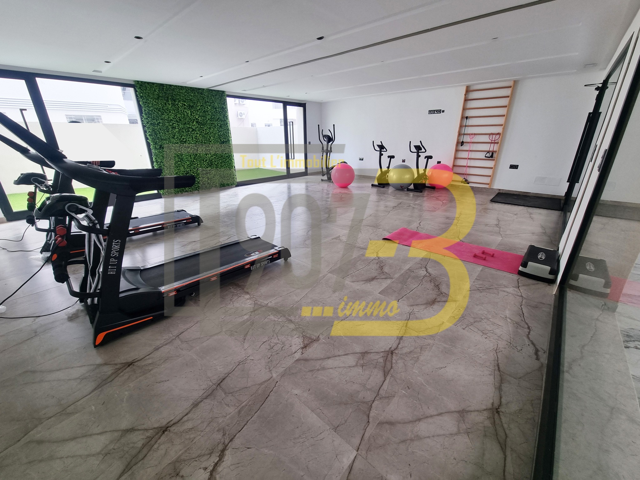 El Menzah El Menzah 9 Location Appart. 1 pice Un luxueux s1jamais habit  menzah 9c