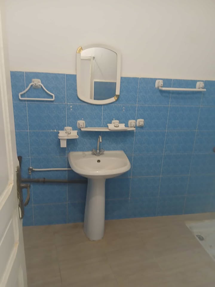 El Mourouj&nbsp;El Mourouj&nbsp;Location&nbsp;Autre&nbsp;Rdc d'un studio abed el hmid mrj 1