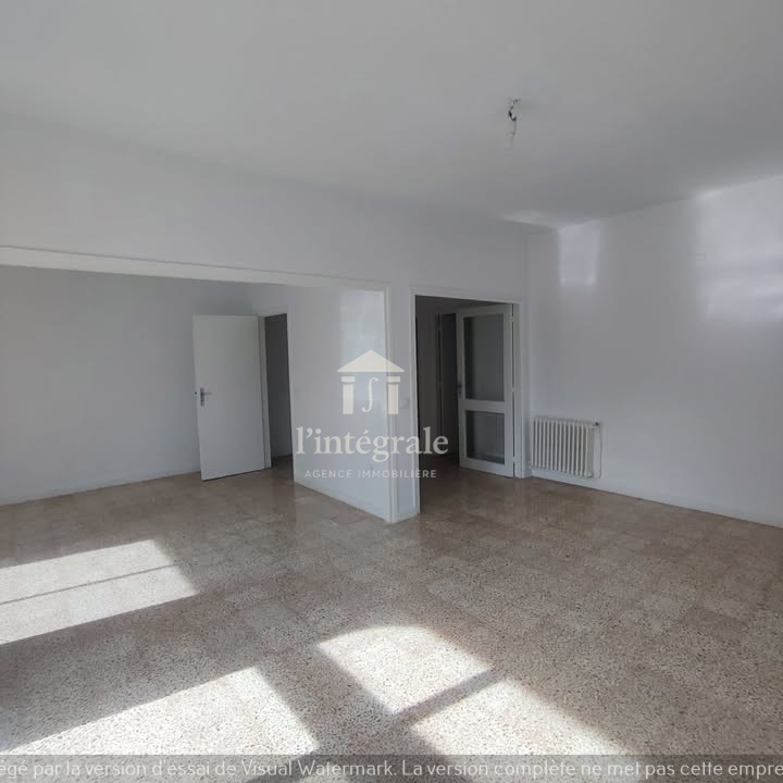 Ariana Ville&nbsp;El Menzah 5&nbsp;Location&nbsp;Appart. 4 pi�ces&nbsp;S3 rez de chauss�e avec terrasse menzah5