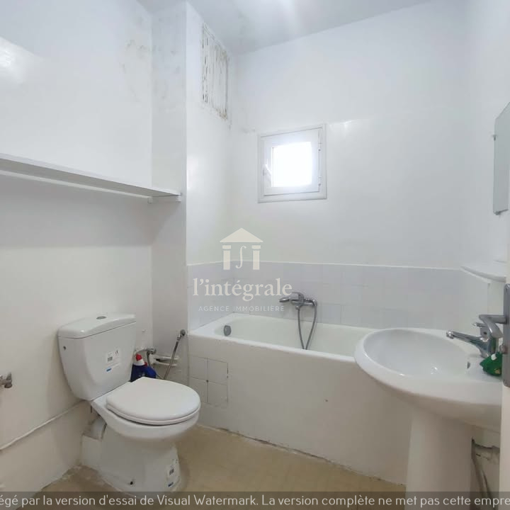 Ariana Ville&nbsp;El Menzah 5&nbsp;Location&nbsp;Appart. 4 pi�ces&nbsp;S3 rez de chauss�e avec terrasse menzah5