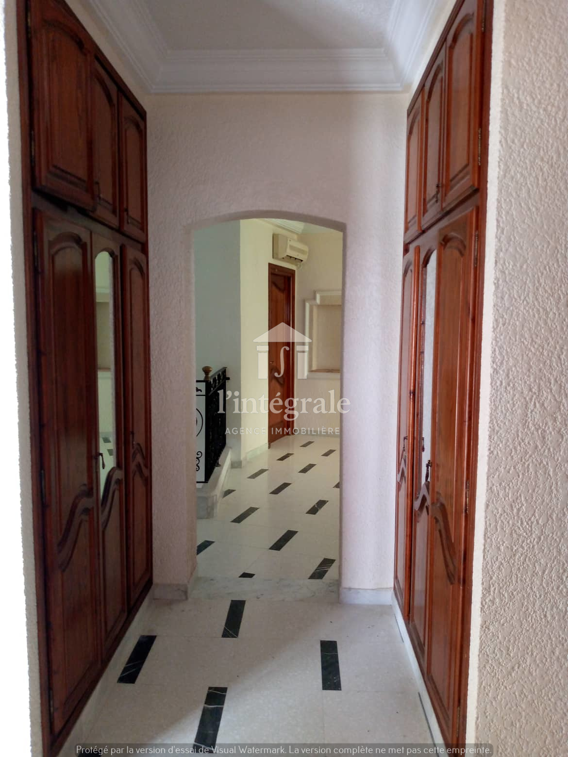 El Menzah Mutuelle Ville Location Maisons Charmante villa avec jardin