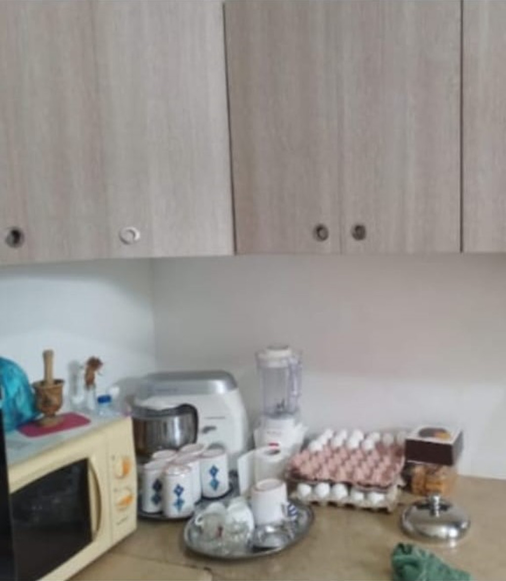 Fouchana&nbsp;Zone Industrielle El Meghira&nbsp;Bureaux & Commerces&nbsp;Surfaces&nbsp;Showroom 500 m � mghira