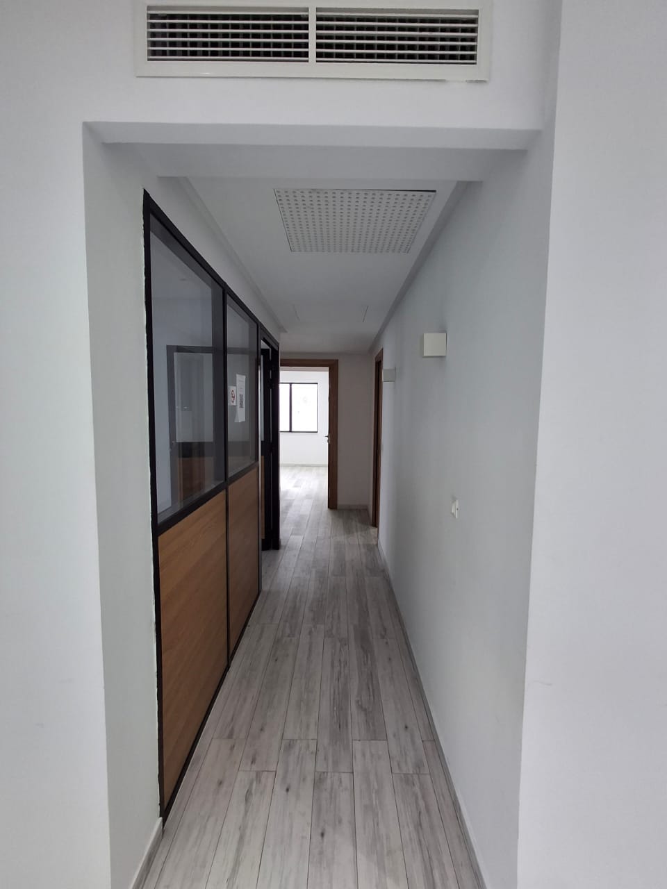 El Menzah Tunis Belvedere Location Appart. 4 pices Bureau jean d'arc business belvedere avec parking