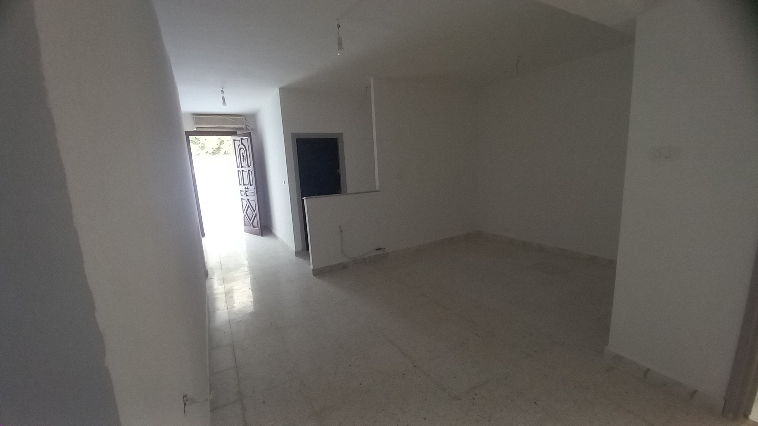 Ariana Ville El Menzah 5 Location Appart. 3 pices Rez de chausse3 pices