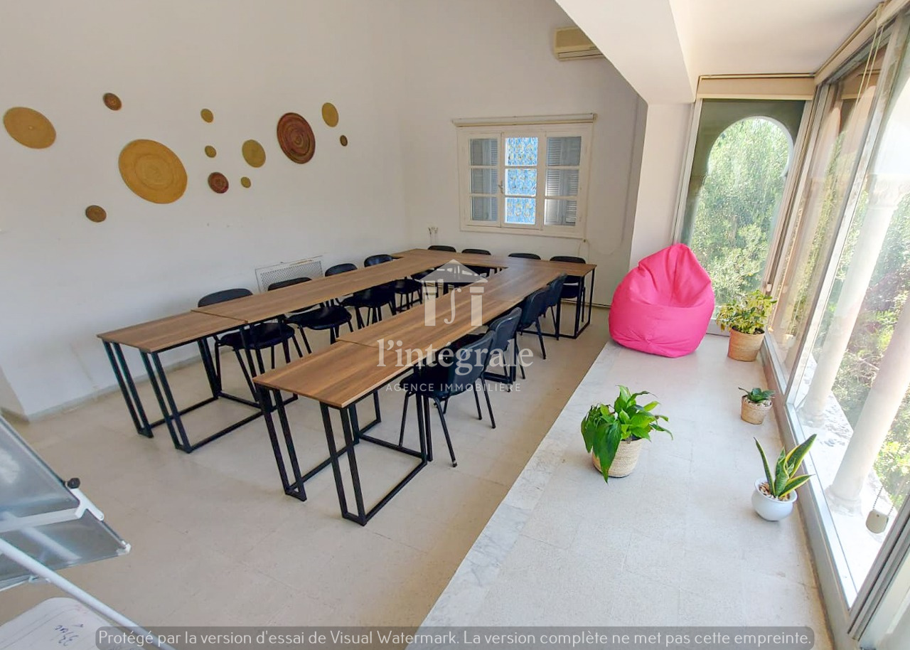 El Menzah&nbsp;Mutuelle Ville&nbsp;Bureaux & Commerces&nbsp;Bureau&nbsp;Superbe bureau moderne et meubl�  � mutuelle ville