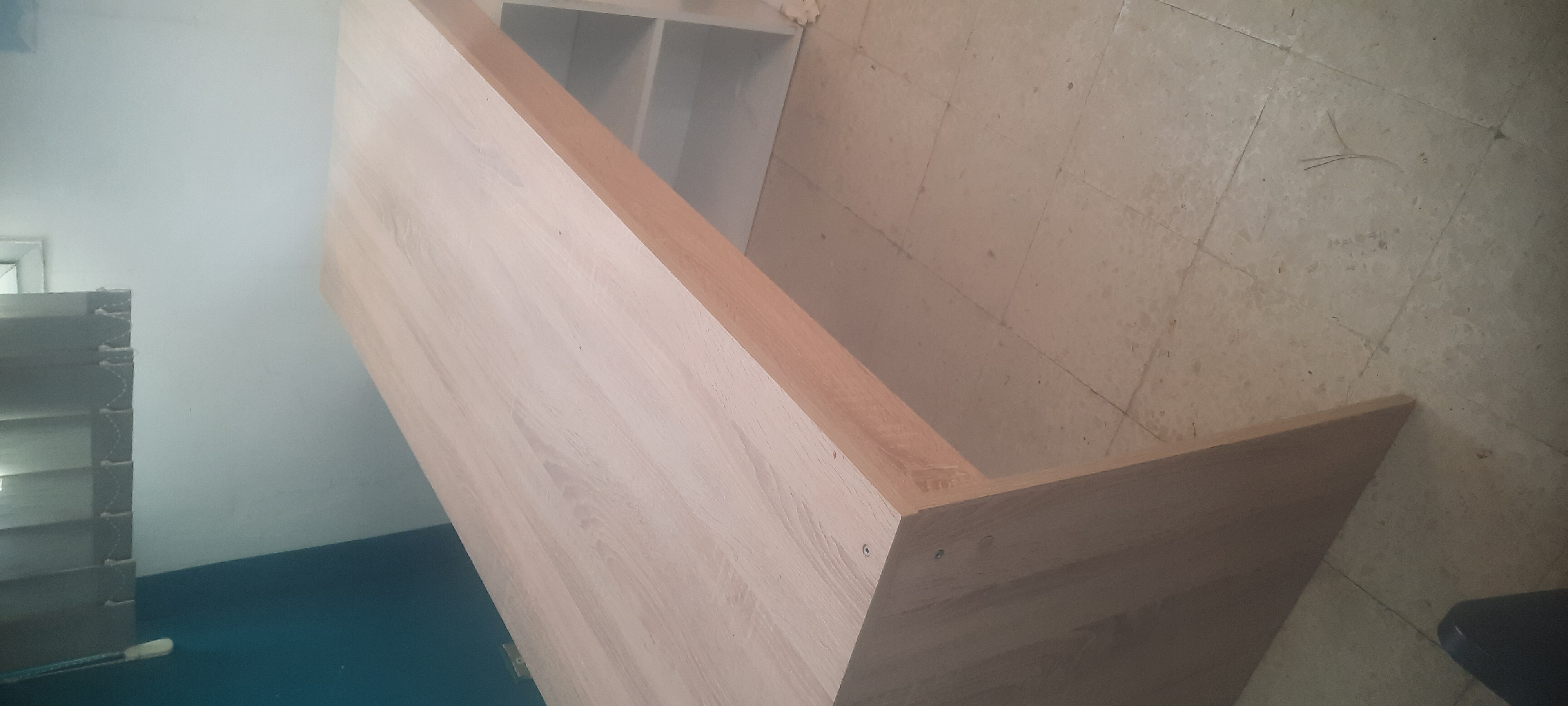 Menzel Bourguiba Cite Sidi Yahya Meubles de bureau Bureaux - Tables Liquidation bureau et armoire