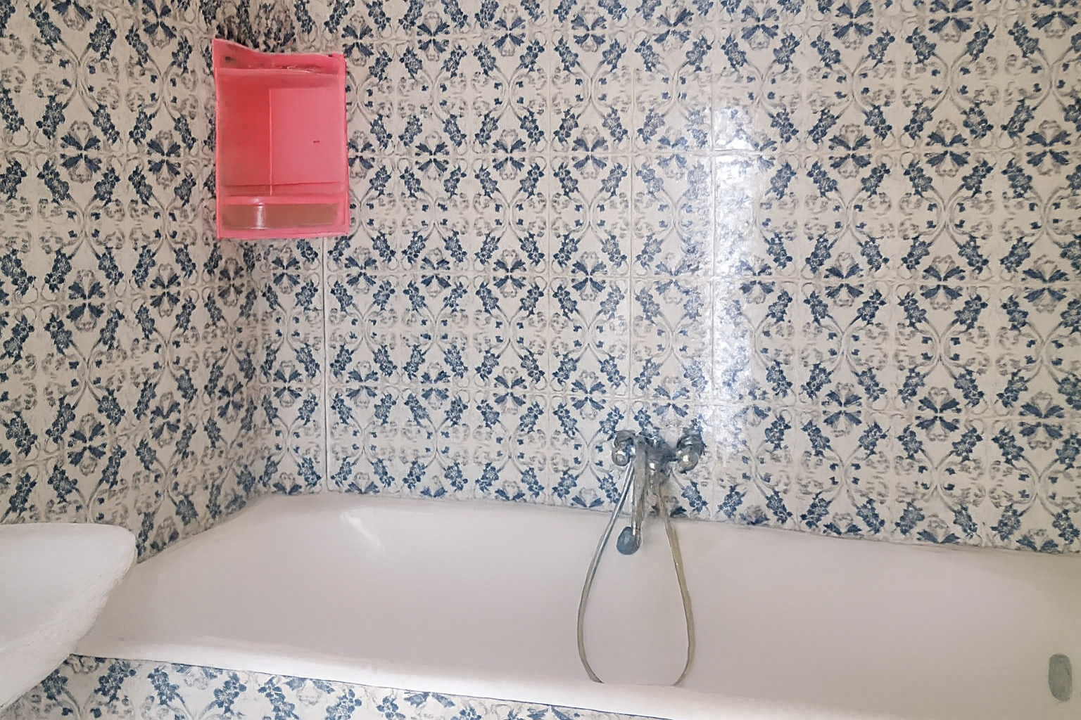 Menzel Bourguiba Menzel Bourguiba Ennajah Vente Appart. 3 pices S 2 imeuble fath route principale de  mateur