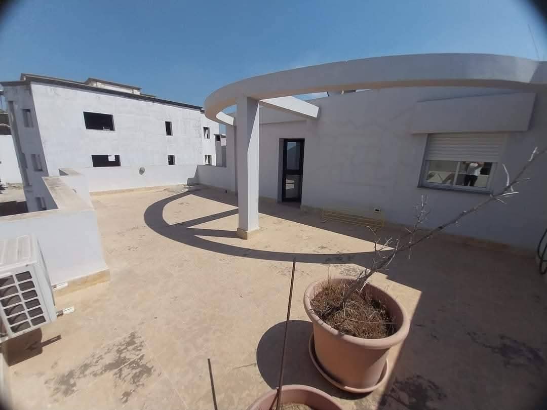 Le Bardo Le Bardo Location Duplex Triplex s5 2000 dinars le bardo