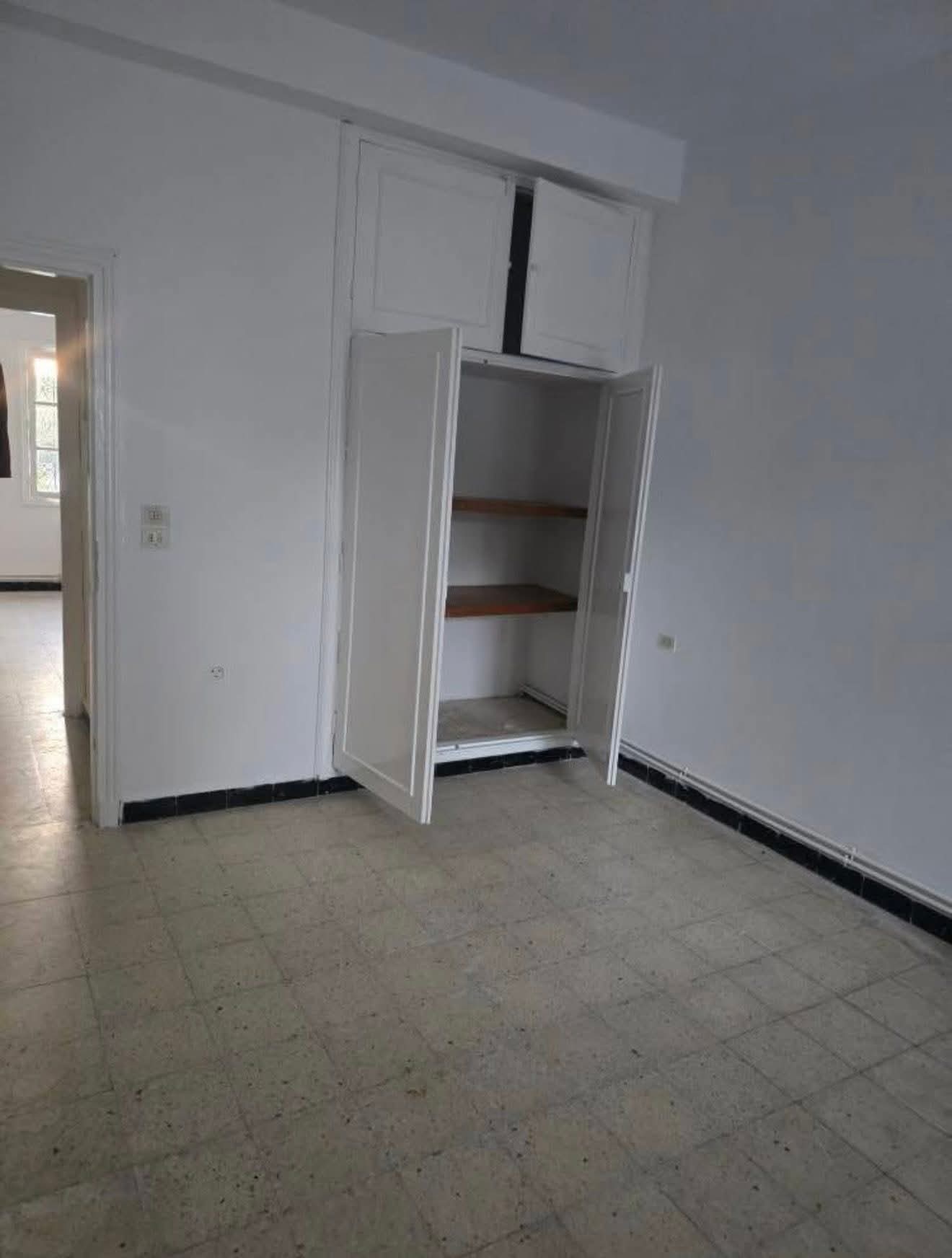 Ariana Ville El Menzah 6 Location Maisons Rdc villa s4 1700 d menzah 6