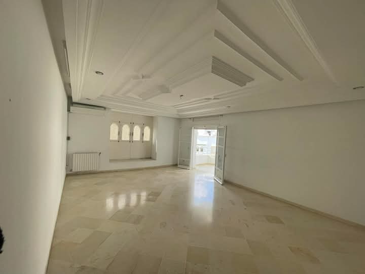 Ariana Ville Cite Ennasr 2 Location Appart. 4 pices S3 1450 d ennasr 2