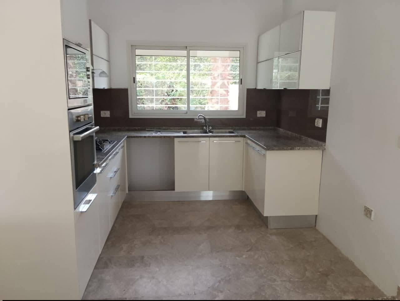 El Menzah Mutuelle Ville Location Maisons Villa s4  4000 d mutuelle ville