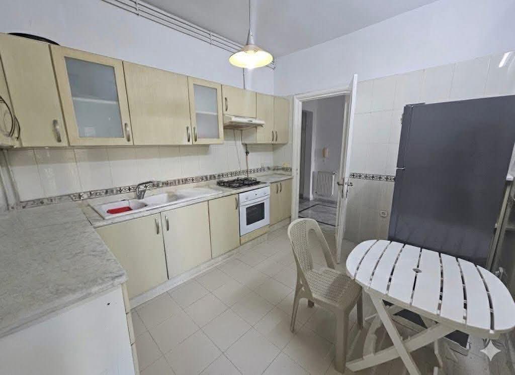 Ariana Ville El Menzah 7 Location Appart. 2 pices S1 meuble 1250 d menzah 7 bis