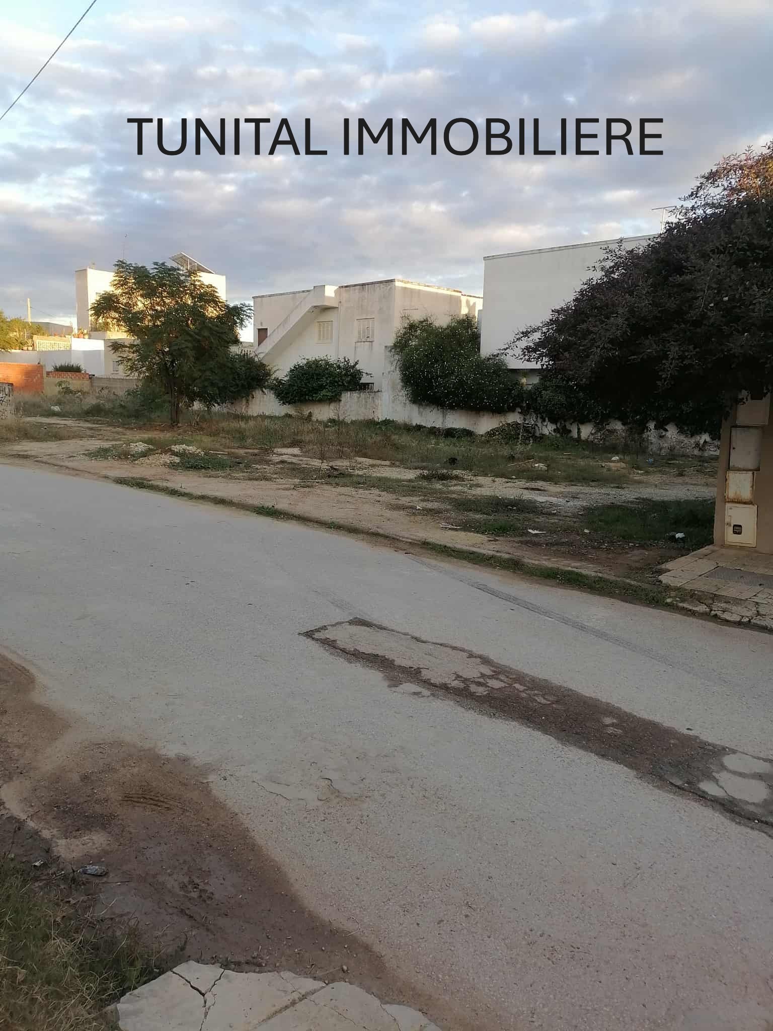 La Marsa Gammart Terrain Terrain nu Gammarth village cartier rsidentielle