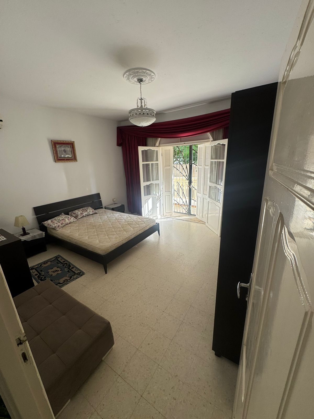Sousse Jaouhara&nbsp;Cite Sahloul&nbsp;Vente&nbsp;Appart. 3 pi�ces&nbsp;Villa tr�s spacieuse � sahloul 3