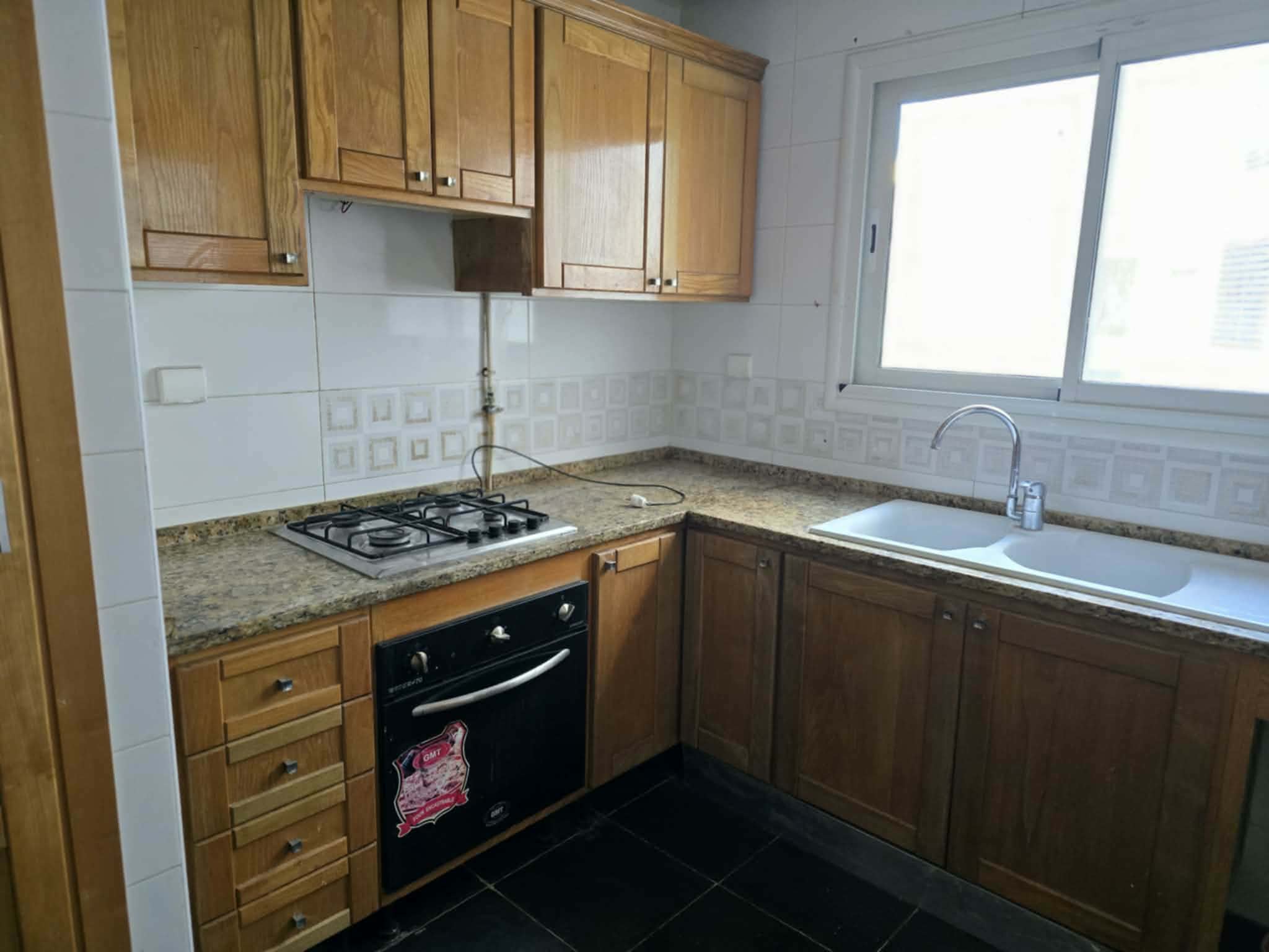 Cite El Khadra&nbsp;Zone urbaine nord&nbsp;Location&nbsp;Appart. 3 pi�ces&nbsp;Appartement s2