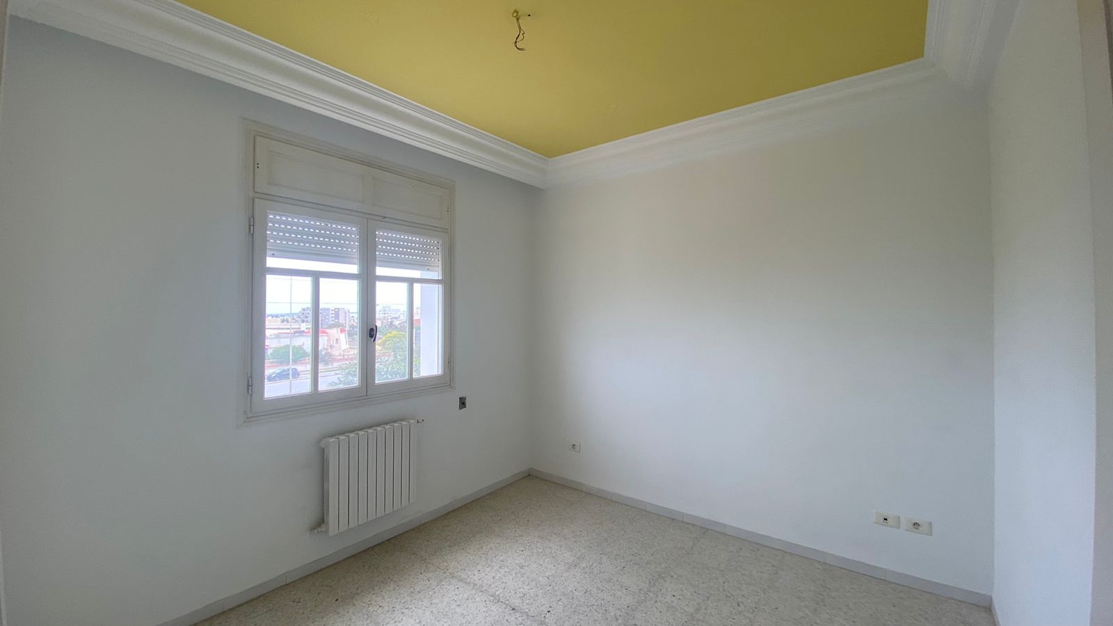 Ariana Ville&nbsp;Riadh Landlous&nbsp;Location&nbsp;Appart. 4 pi�ces&nbsp;Un s3 a riadh el andalous