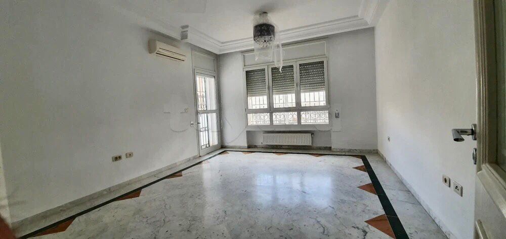 Mnihla Jardins d'el Menzah Location Appart. 3 pices Appartement s2 au rdc  jardin d'el menzah 2