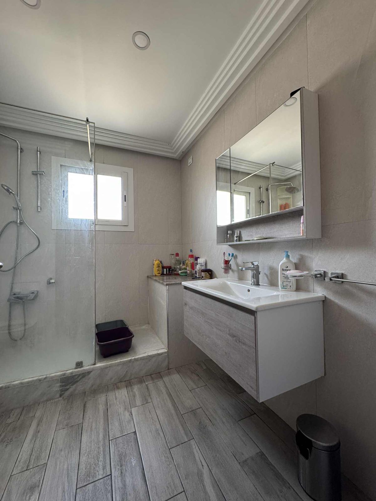 El Menzah&nbsp;El Menzah 9&nbsp;Vente&nbsp;Appart. 4 pi�ces&nbsp;Appartement haut standing � menzah 9c