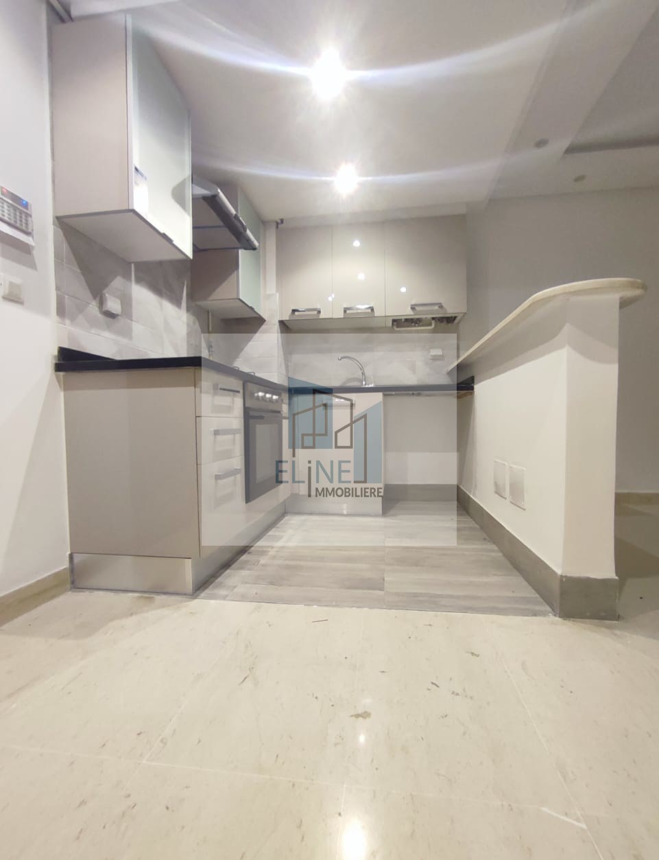 La Soukra&nbsp;La Soukra&nbsp;Location&nbsp;Appart. 1 pi�ce&nbsp;Appt s plus 1 a soukra