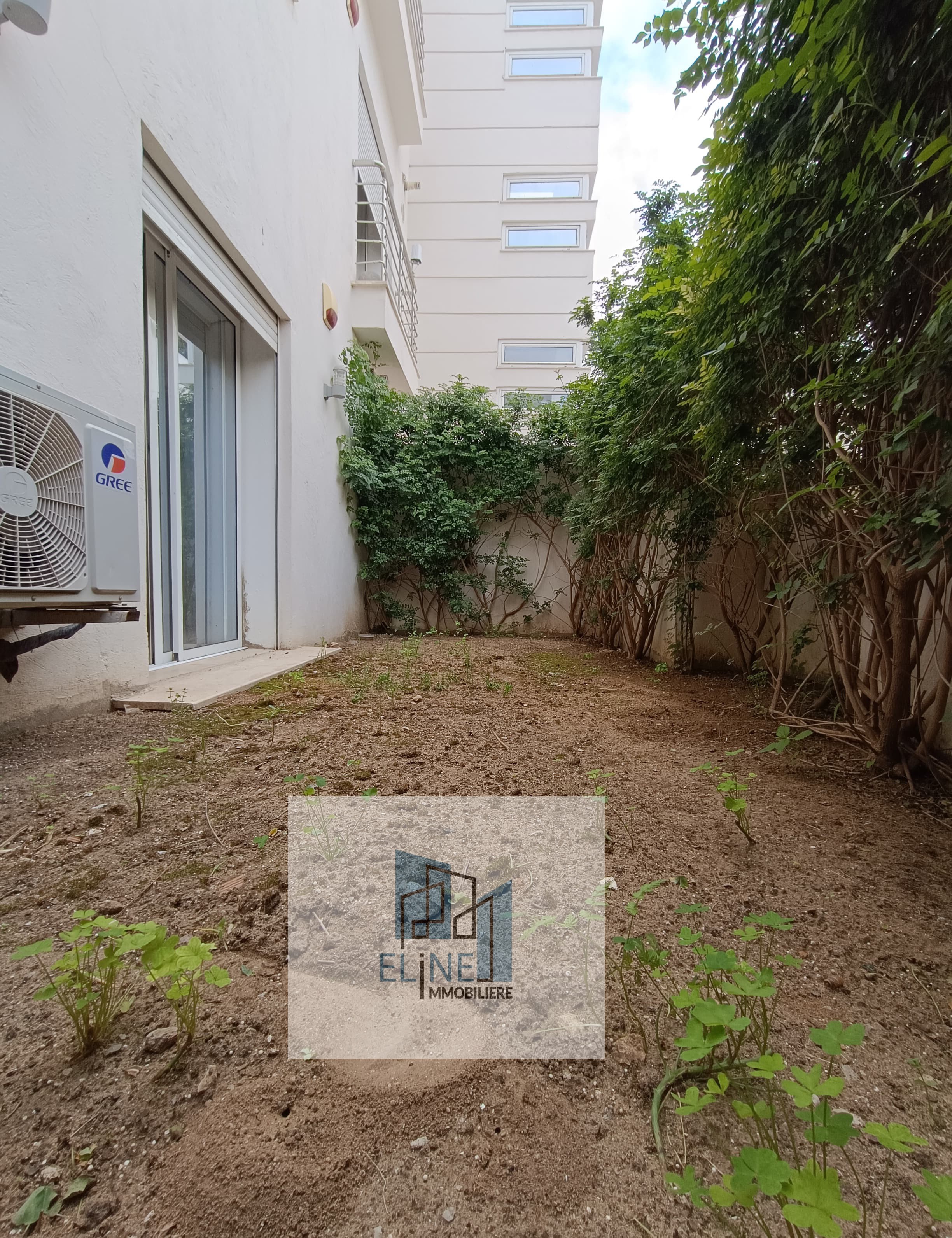 La Soukra&nbsp;La Soukra&nbsp;Location&nbsp;Appart. 1 pi�ce&nbsp;Appt s plus 1 avec jardin pres lc waikiki