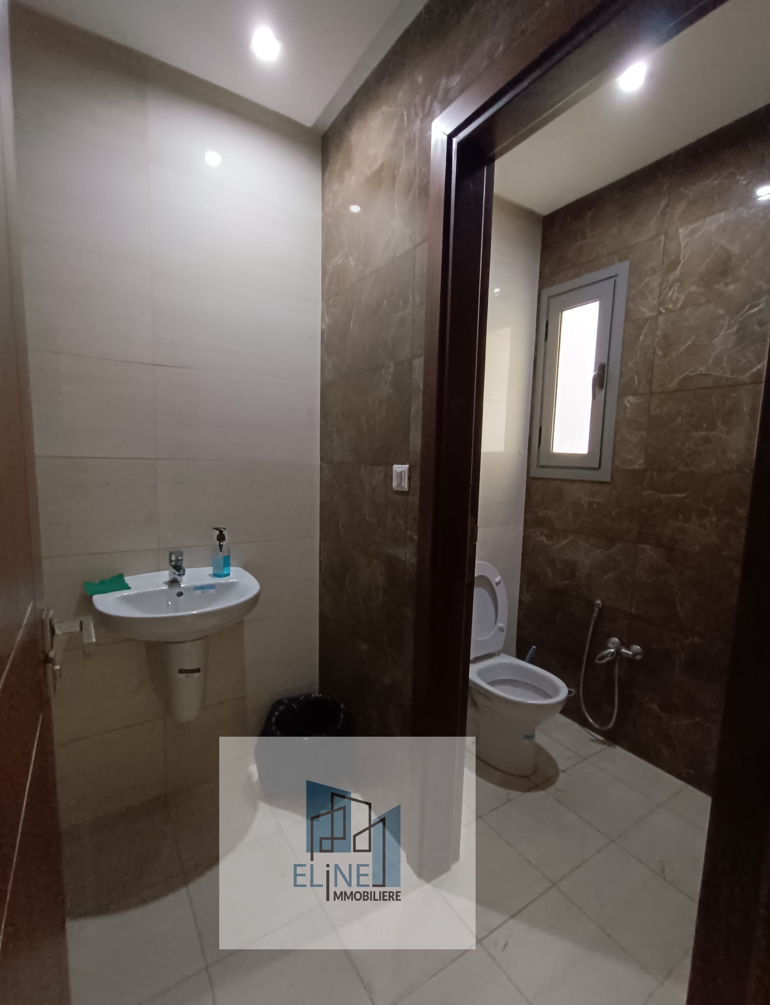 La Marsa&nbsp;El Aouina&nbsp;Vente&nbsp;Appart. 2 pi�ces&nbsp;Appt s plus 2 pres l'eglise laouina