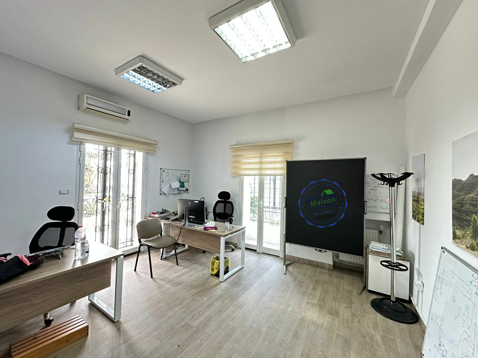 El Menzah&nbsp;Mutuelle Ville&nbsp;Location&nbsp;Autre&nbsp;Villa usg bureau 10 pi�ce 13parking  mutuelleville