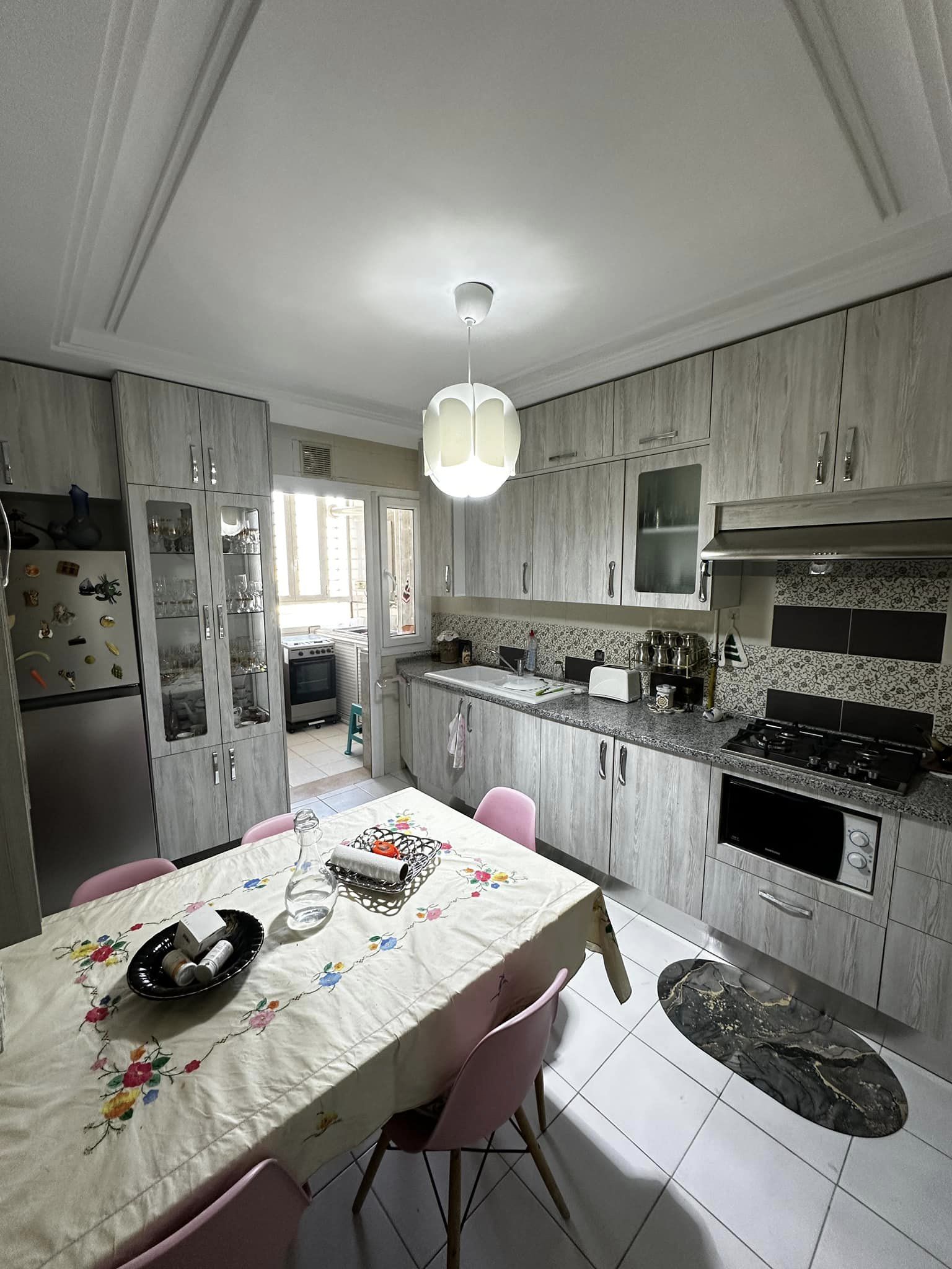 Rades&nbsp;Chouchet Rades&nbsp;Location&nbsp;Appart. 3 pi�ces&nbsp;Un s3 richement meubl� � chouchet rades