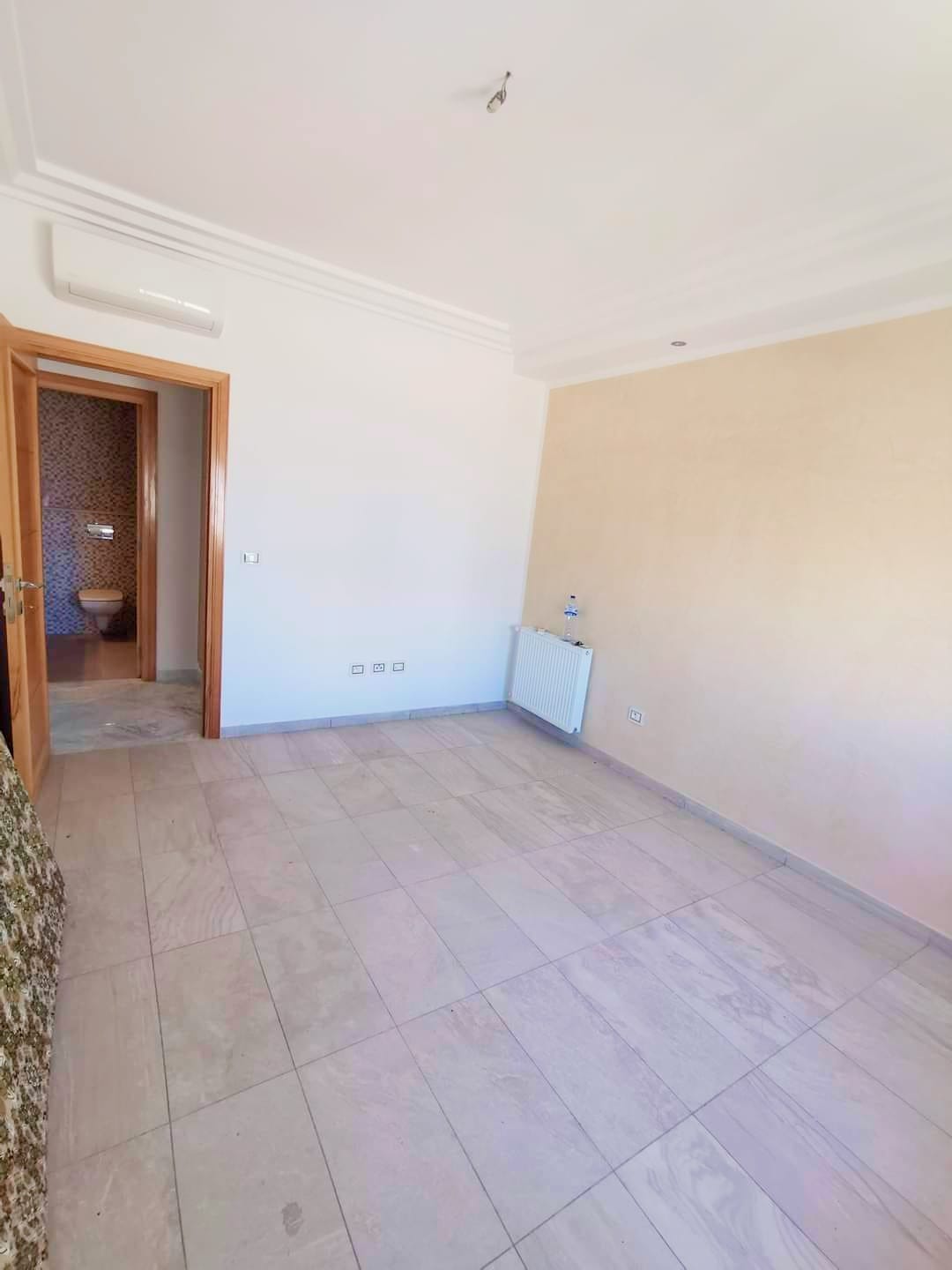 El Menzah El Menzah 9 Location Appart. 3 pices Superbe appartement s2  el menzah 9c