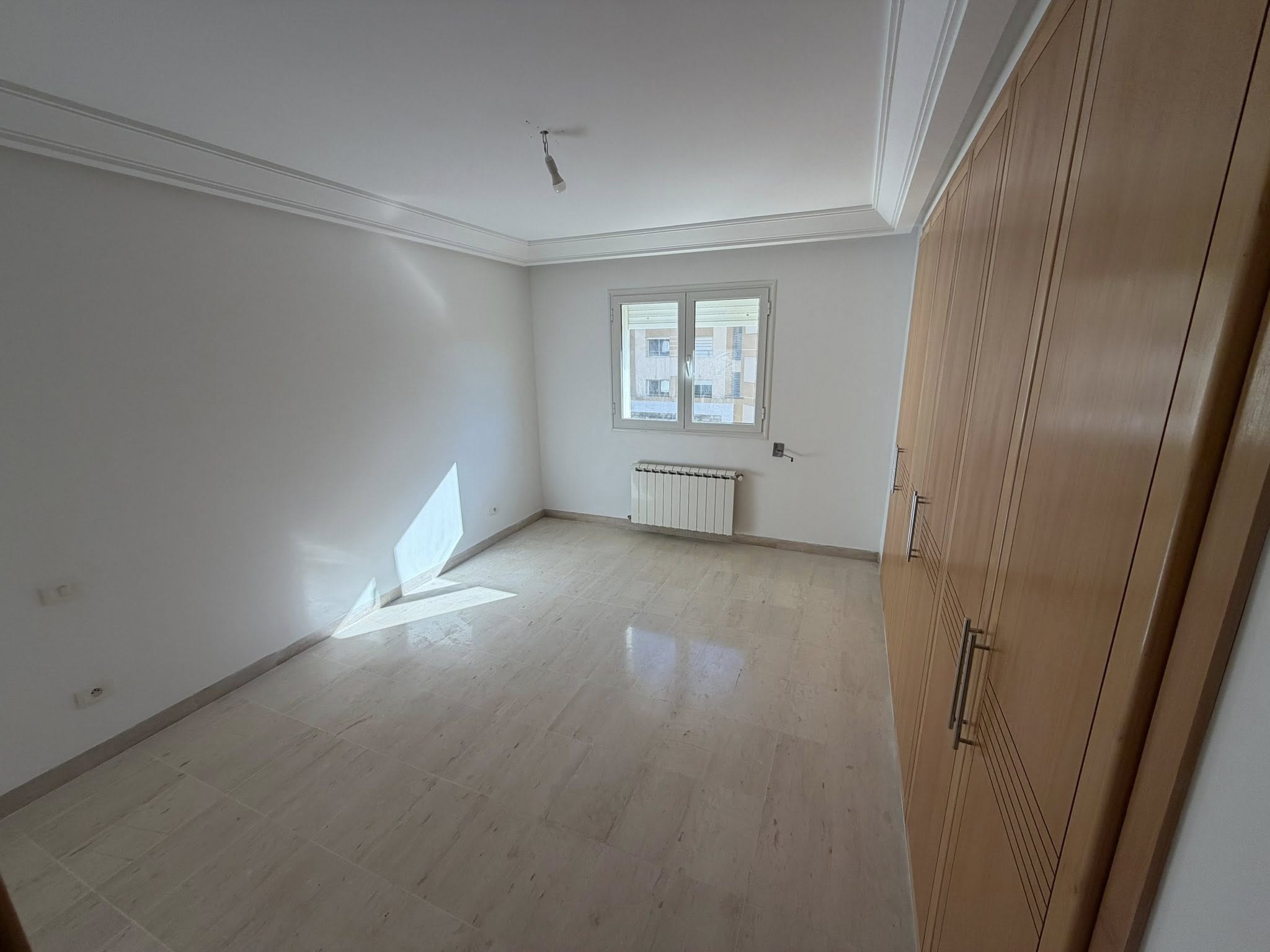 Ariana Ville Cite Ennasr 2 Location Appart. 4 pices Nouveau s3  ennaser 2