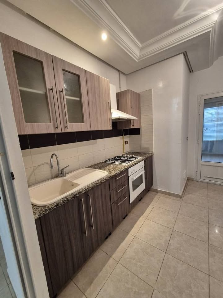 El Menzah El Menzah 9 Location Appart. 3 pices S2 menzah 9c 1100