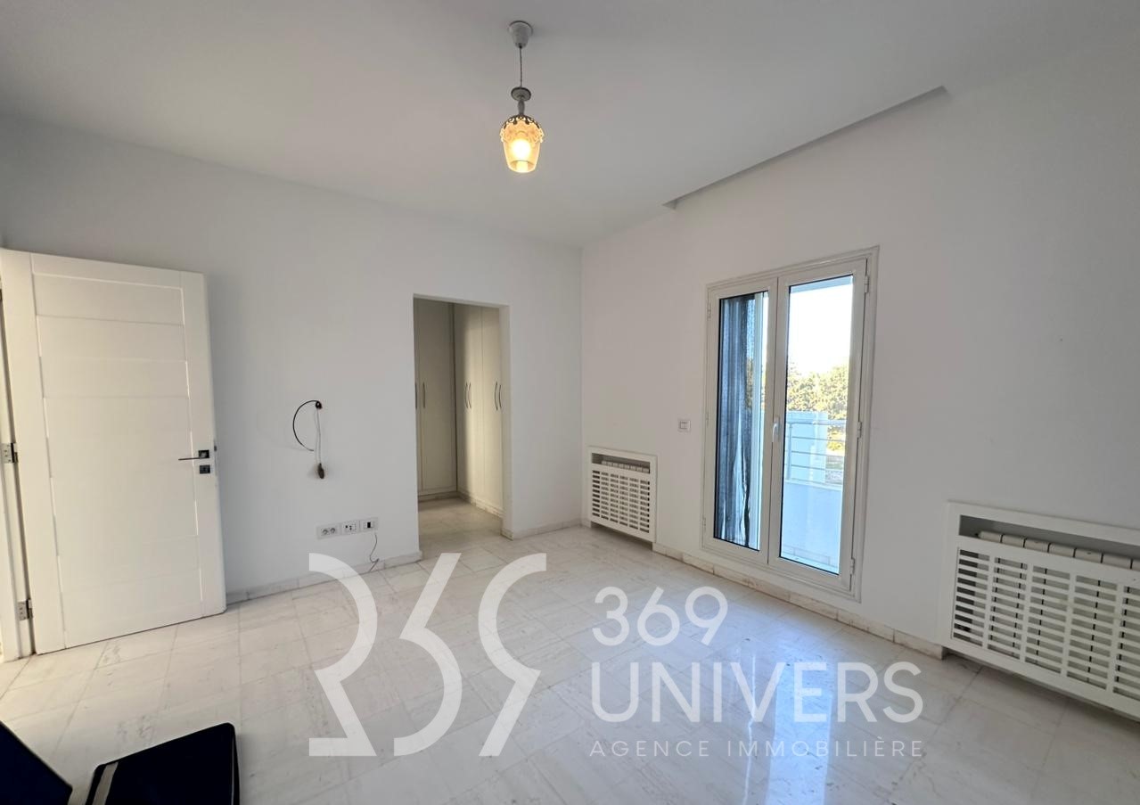 La Marsa&nbsp;Gammart&nbsp;Location&nbsp;Duplex&nbsp;Triplex avec piscine � gammarth ref rd073