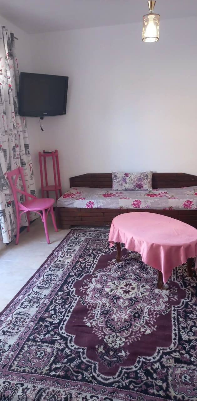 Ariana Ville El Menzah 8 Location Appart. 1 pice Coquette studio menzah 8