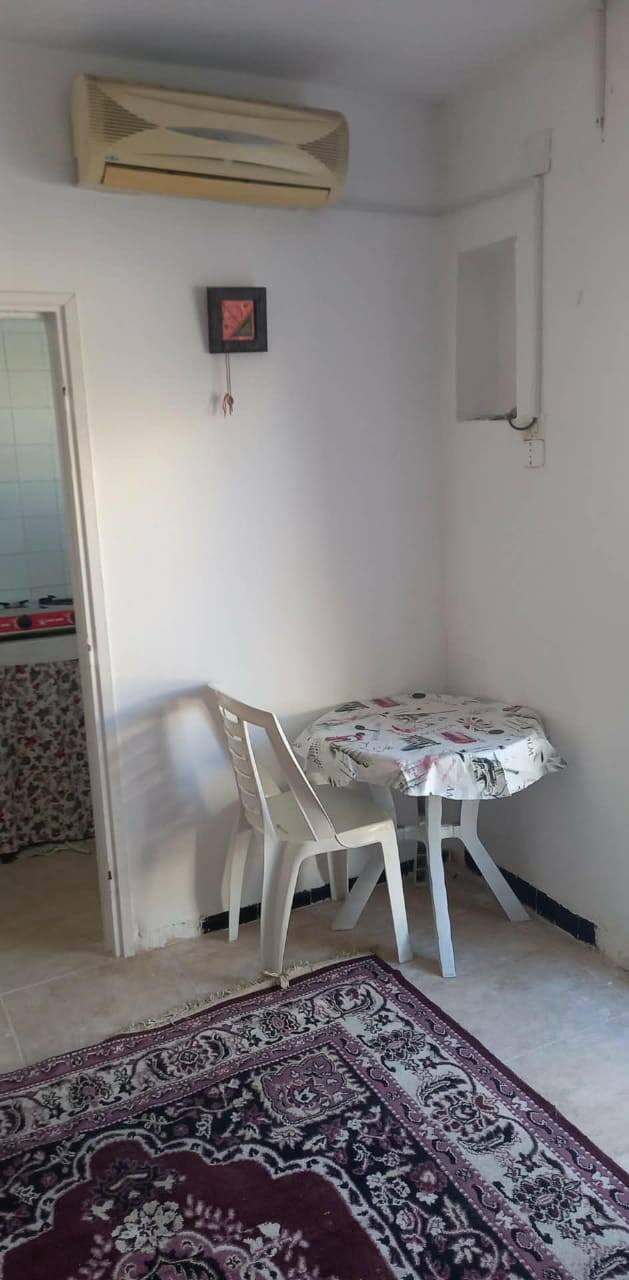 Ariana Ville El Menzah 8 Location Appart. 1 pice Coquette studio menzah 8