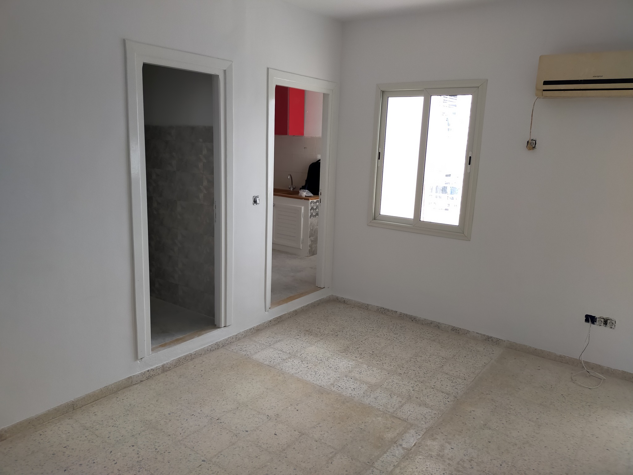El Menzah El Manar 1 Location Appart. 1 pice Coquette appartement manar 1