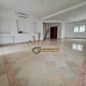 La Marsa&nbsp;Berge Du Lac&nbsp;Location&nbsp;Maisons&nbsp; dune superbe villa s4 au ref412a