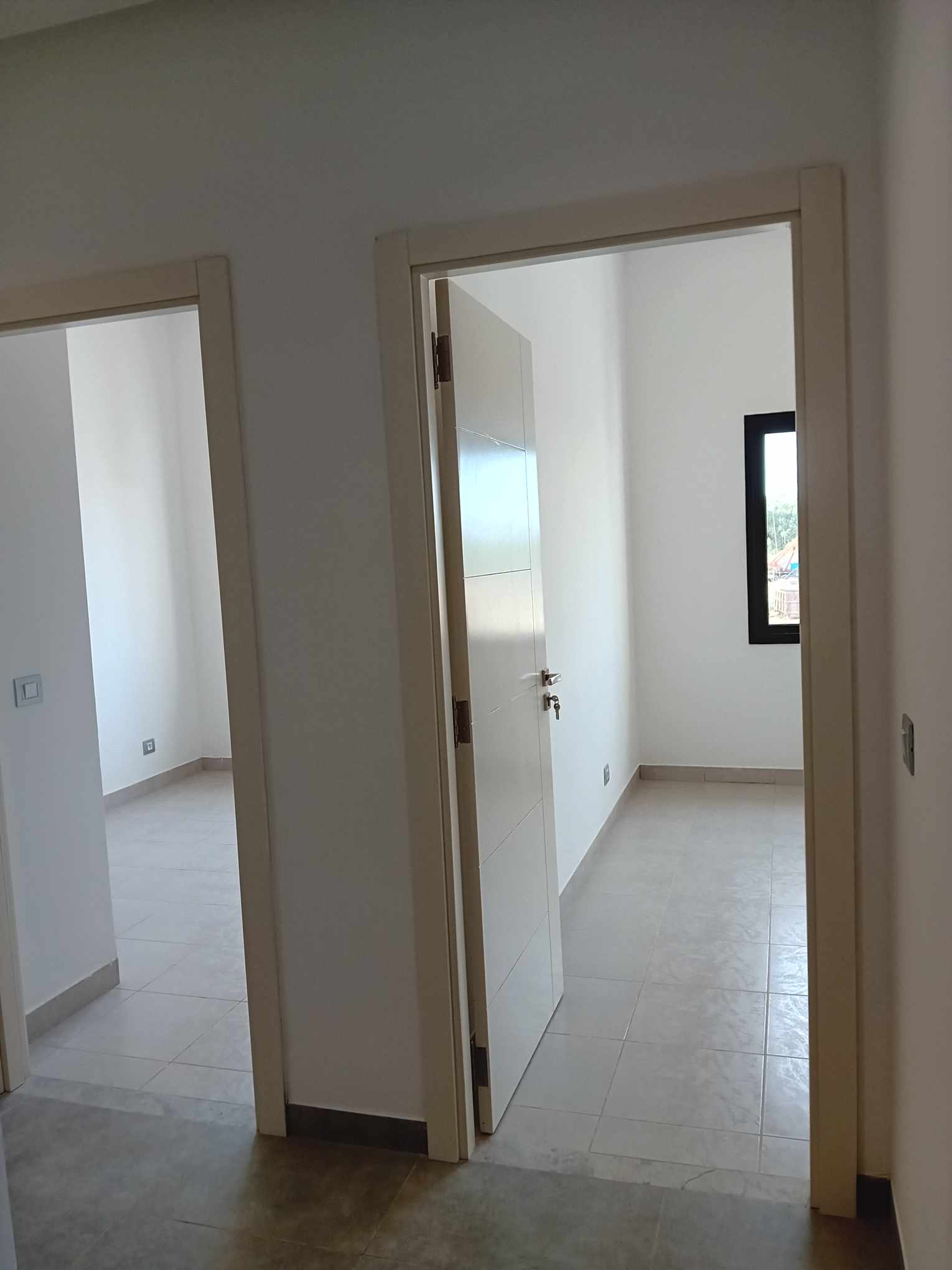 Ain Zaghouan Jardins de Carthage Location Appart. 5 pices+ Appartement s4 au jardin de carthage