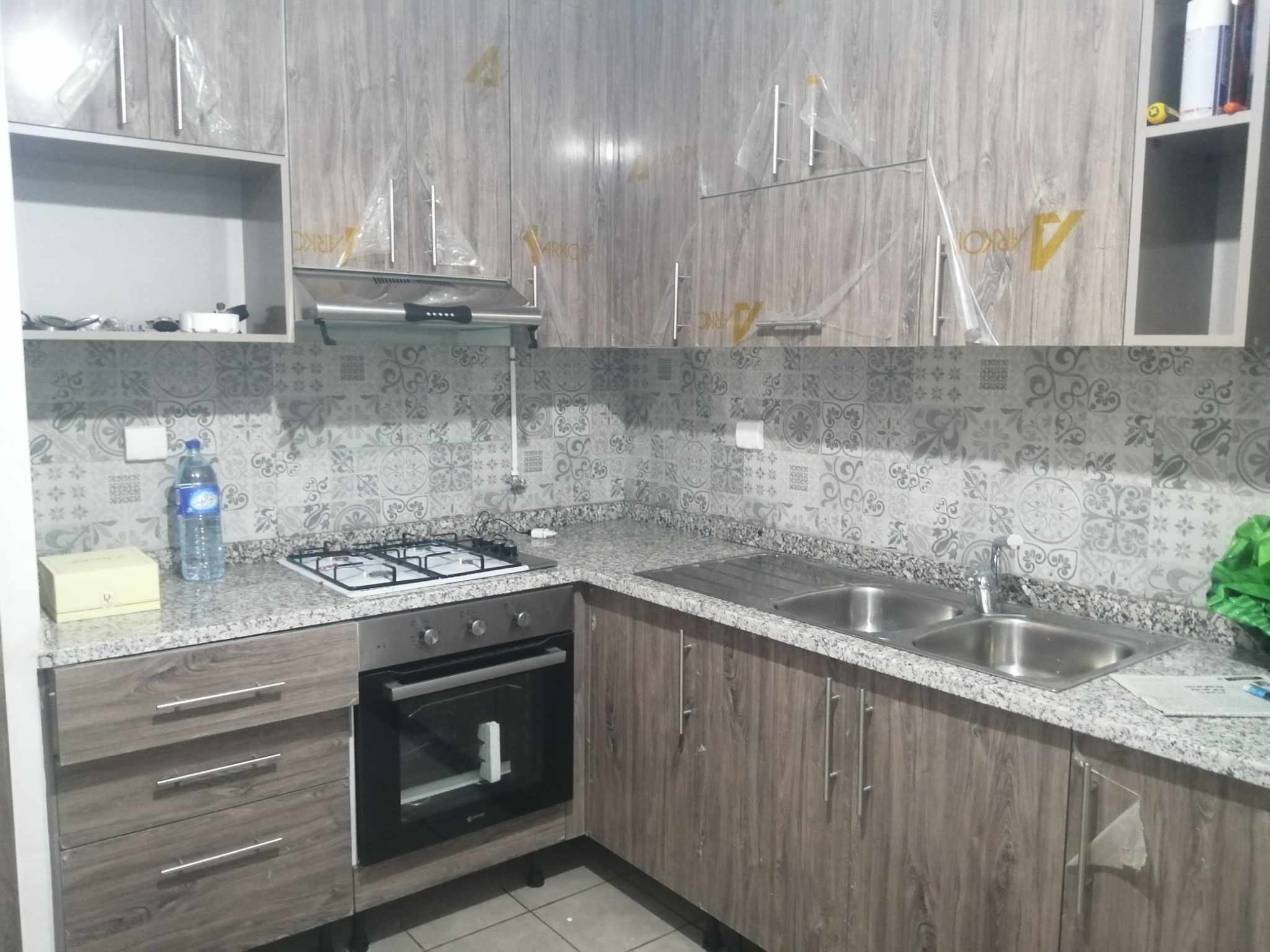 Ain Zaghouan Jardins de Carthage Location Appart. 5 pices+ Appartement s4 au jardin de carthage