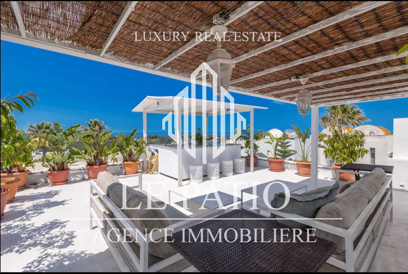 La Marsa Gammart Location Maisons Villa s3 meuble avec rooftop piscine et vue mer