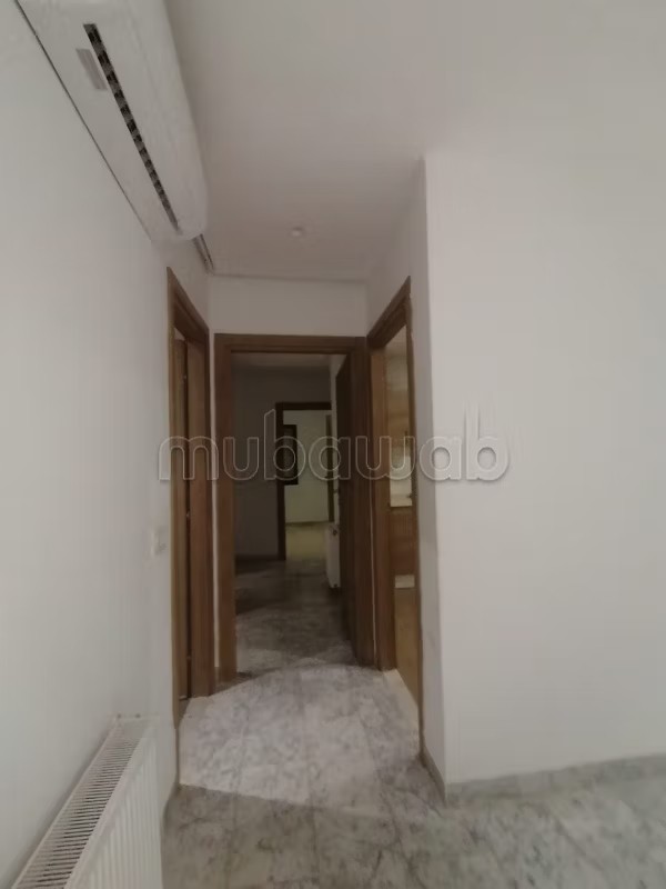 Ariana Ville Riadh Landlous Location Appart. 4 pices Al s3 riadh andalous