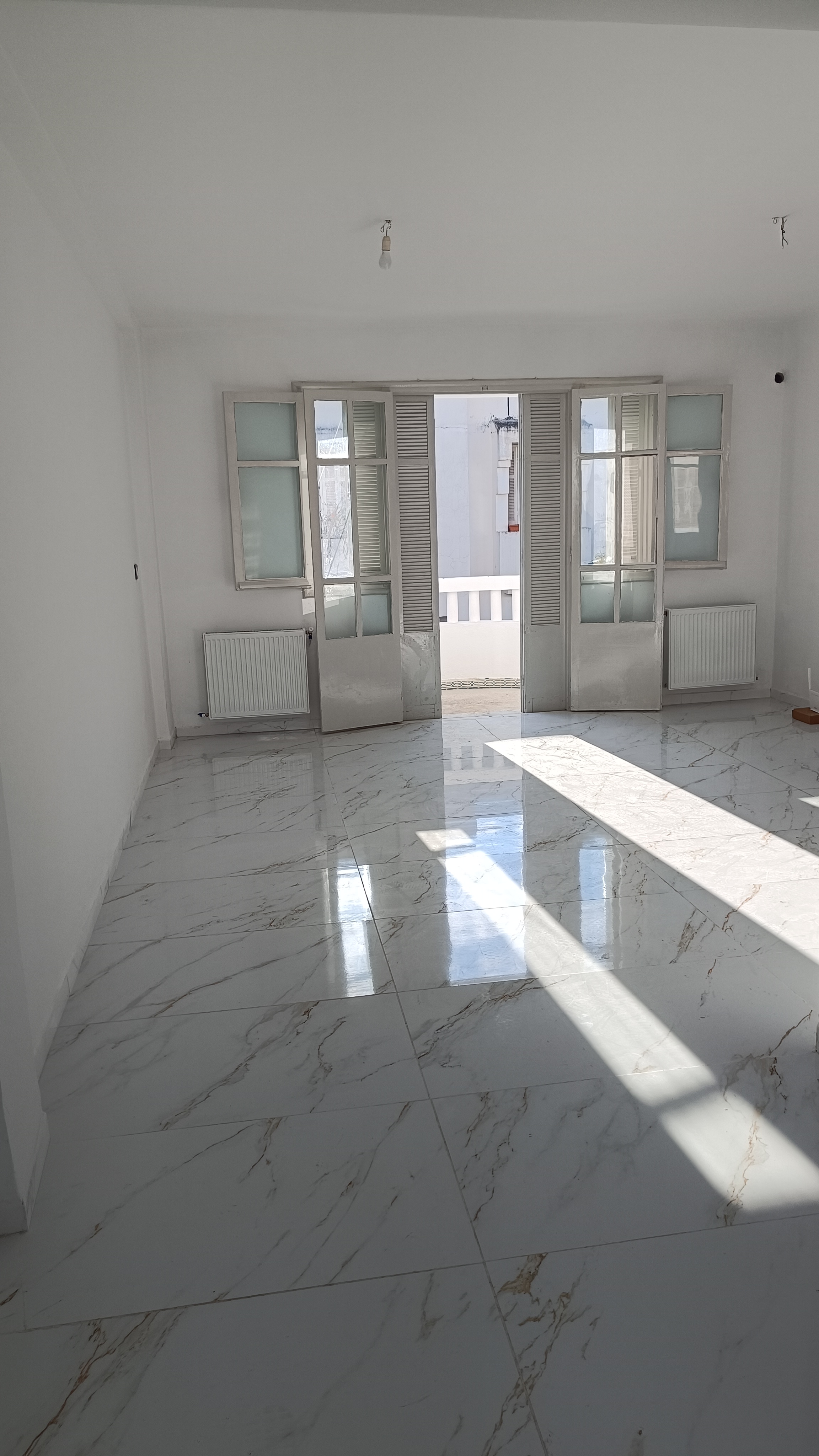 Ain Zaghouan&nbsp;Ain Zaghouan&nbsp;Location&nbsp;Appart. 1 pi�ce&nbsp;S plus1 � ain zaghouan au 2�me �tage