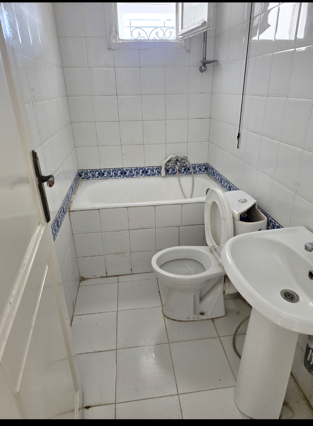 El Menzah&nbsp;El Manar 1&nbsp;Location&nbsp;Appart. 2 pi�ces&nbsp;S1 2�me �tage manar1