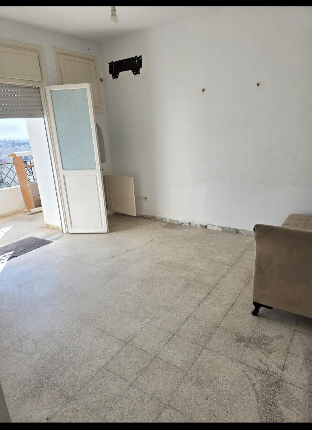 El Menzah&nbsp;El Manar 1&nbsp;Location&nbsp;Appart. 2 pi�ces&nbsp;S1 2�me �tage manar1