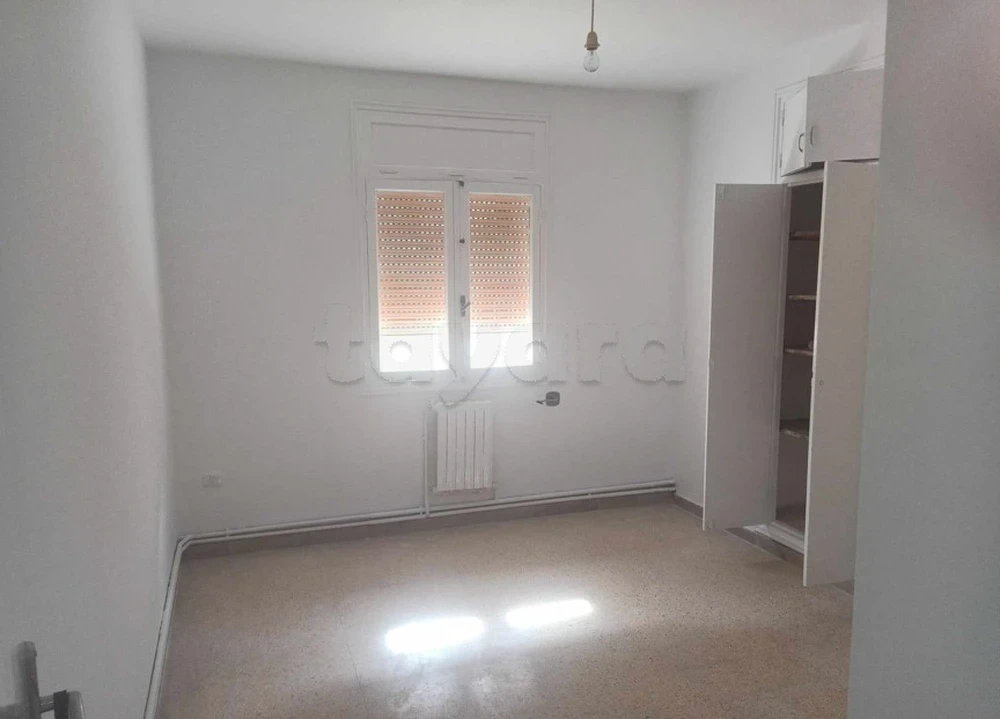 El Menzah&nbsp;El Manar 1&nbsp;Location&nbsp;Appart. 3 pi�ces&nbsp;Appartement s3 c�t� colis� soula