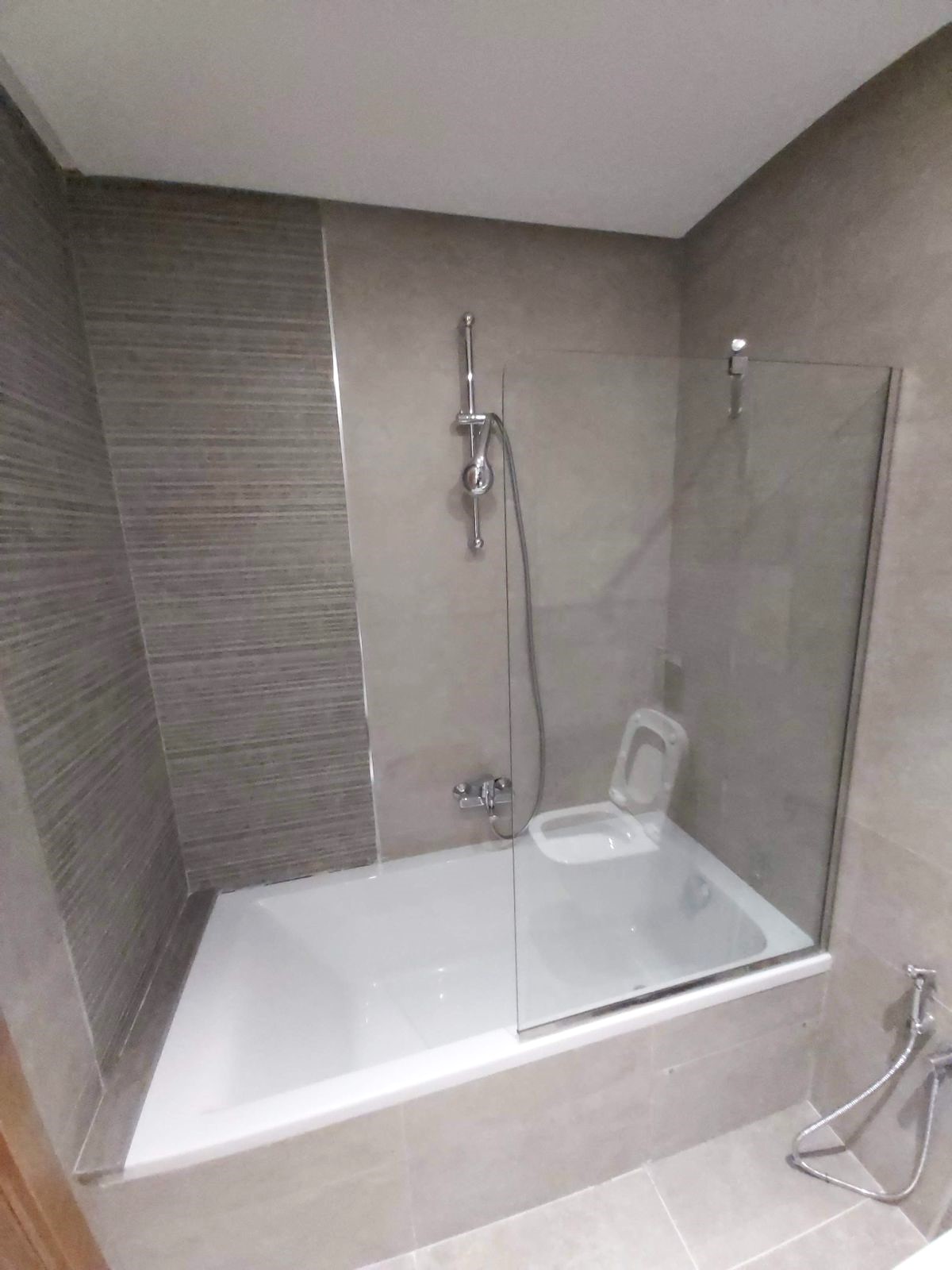 La Marsa&nbsp;El Aouina&nbsp;Location&nbsp;Appart. 3 pi�ces&nbsp;Appartement s2 de 117m2 � la nouvelle soukra