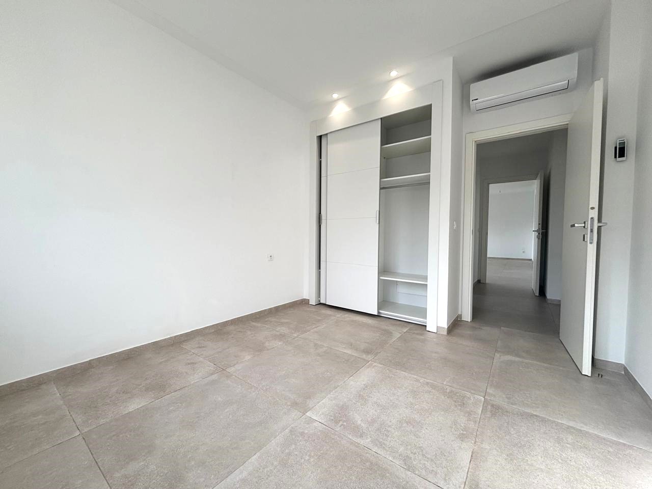 La Soukra&nbsp;Chotrana 2&nbsp;Location&nbsp;Appart. 4 pi�ces&nbsp;Appartement s3 de 178m2 � chotrana 3