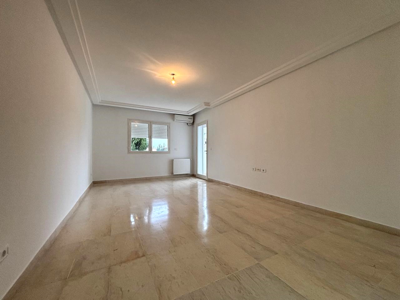 La Soukra&nbsp;La Soukra&nbsp;Location&nbsp;Appart. 4 pi�ces&nbsp;Appt s3 de 150m2 � la soukra park