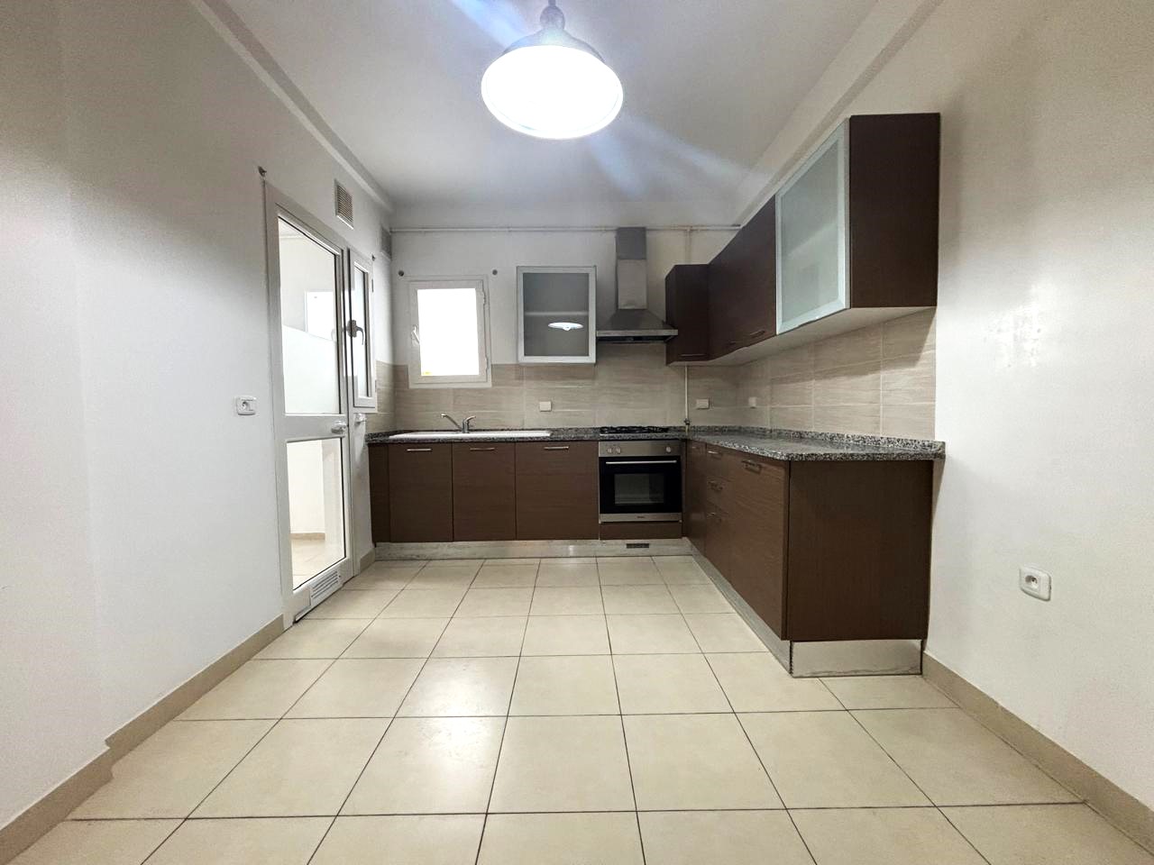 La Soukra&nbsp;La Soukra&nbsp;Location&nbsp;Appart. 4 pi�ces&nbsp;Appt s3 de 150m2 � la soukra park